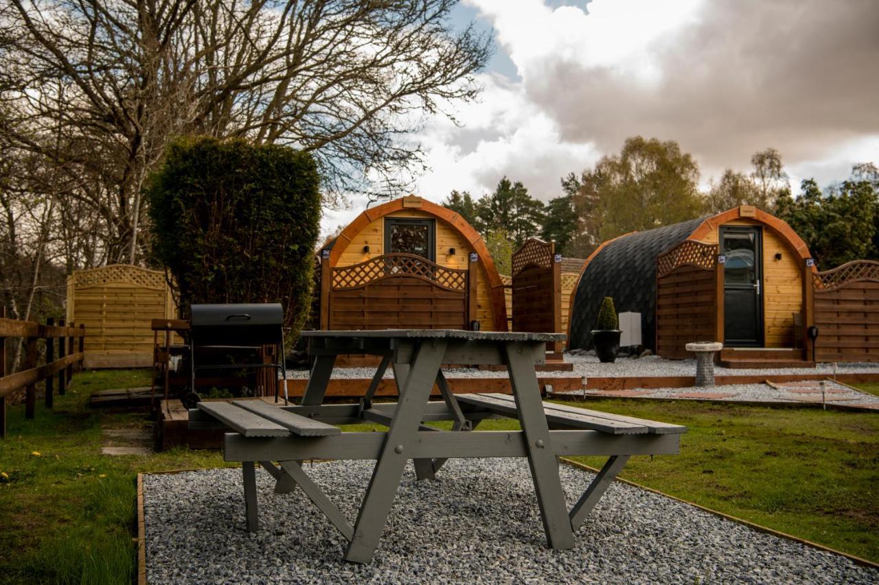 Highland & Transylvania Glamping Pods Roybridge Exteriér fotografie
