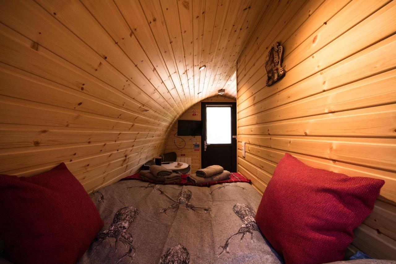 Highland & Transylvania Glamping Pods Roybridge Exteriér fotografie