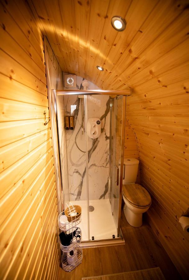 Highland & Transylvania Glamping Pods Roybridge Exteriér fotografie