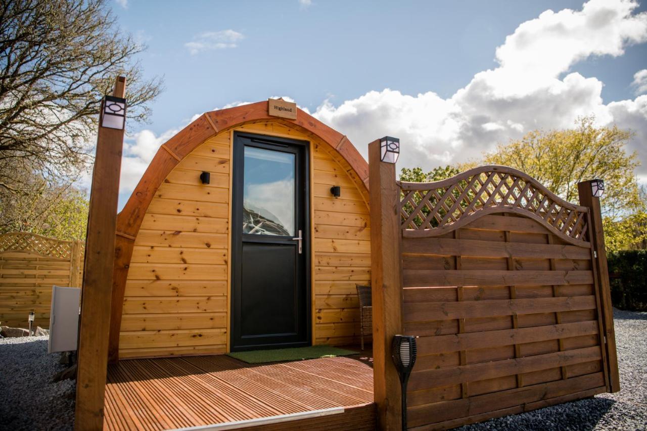 Highland & Transylvania Glamping Pods Roybridge Exteriér fotografie